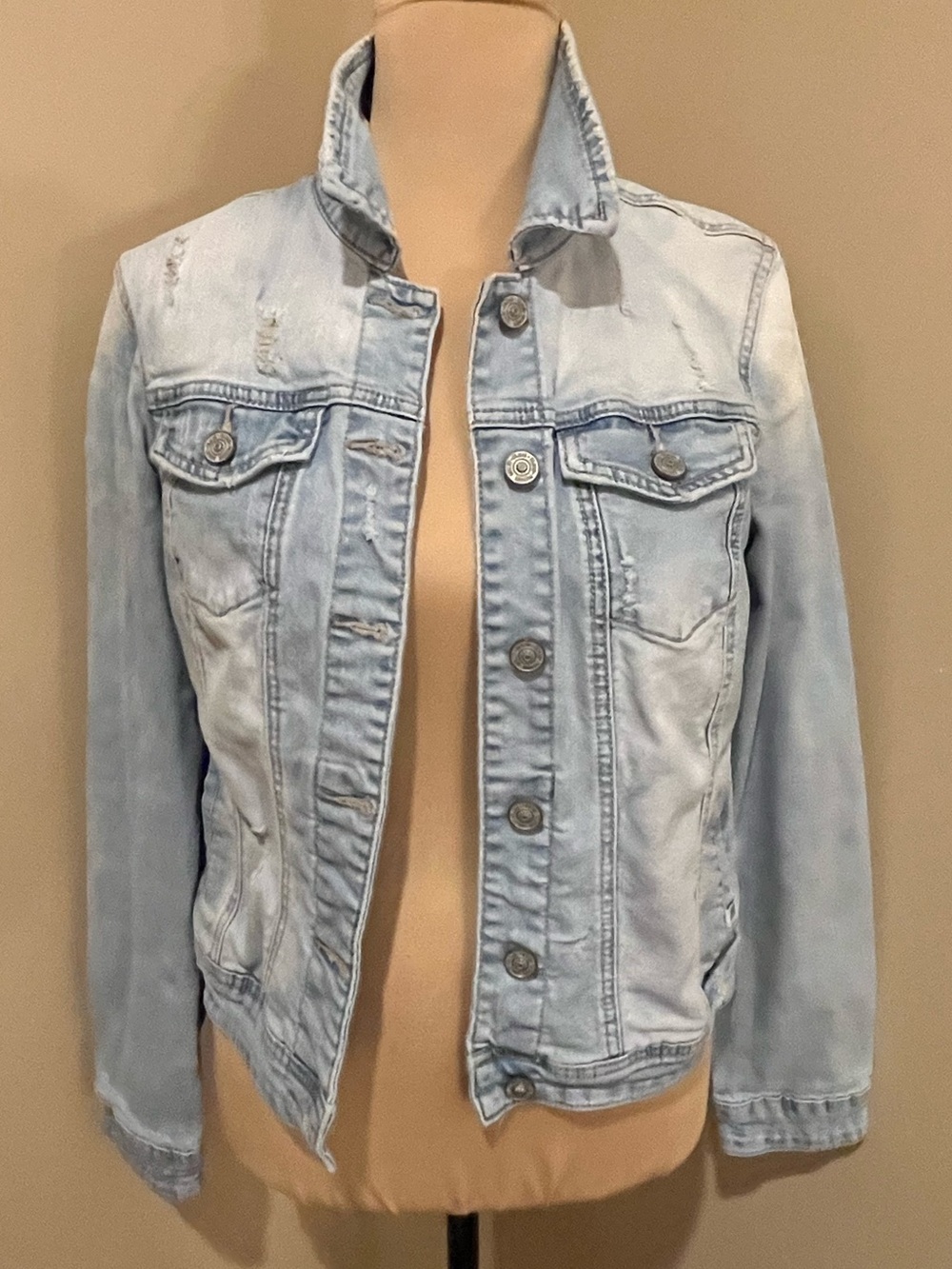 Enjean Light Wash Distressed Denim Jacket, size Medium